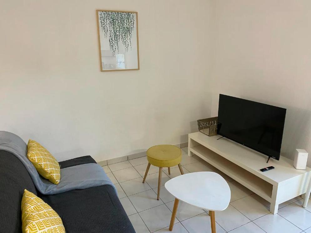Appartement superbe T2 avec parking privé à Agen Extérieur photo
